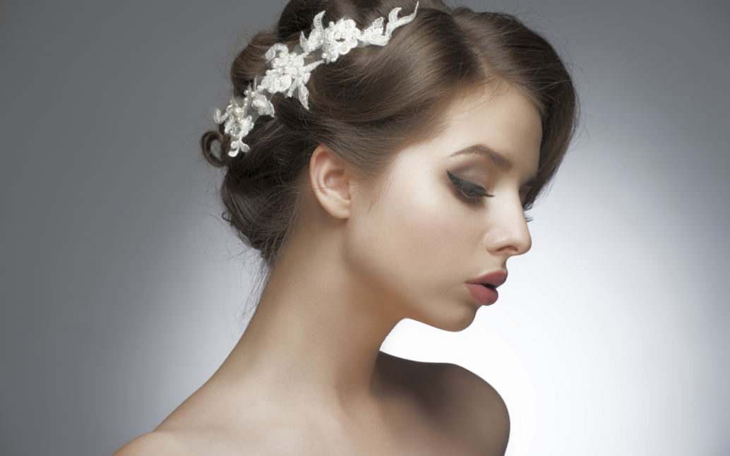 classic romantic hairstyle looks